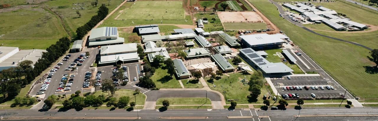 Campus buildings and grounds at Dubbo Christian School in Dubbo