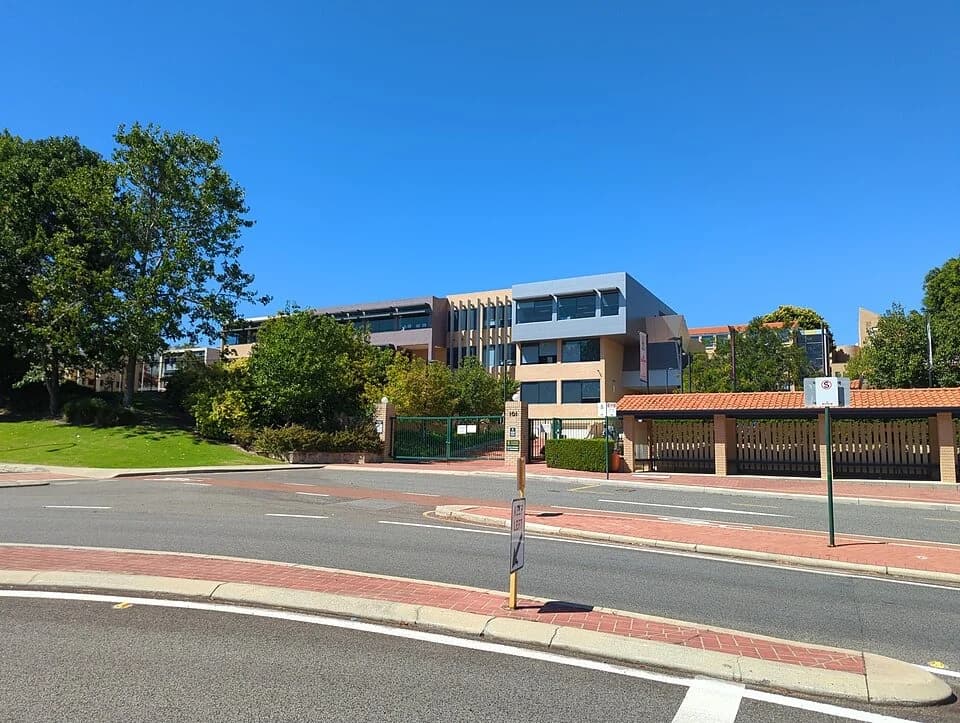 Street frontage and buildings at Penrhos College in Como