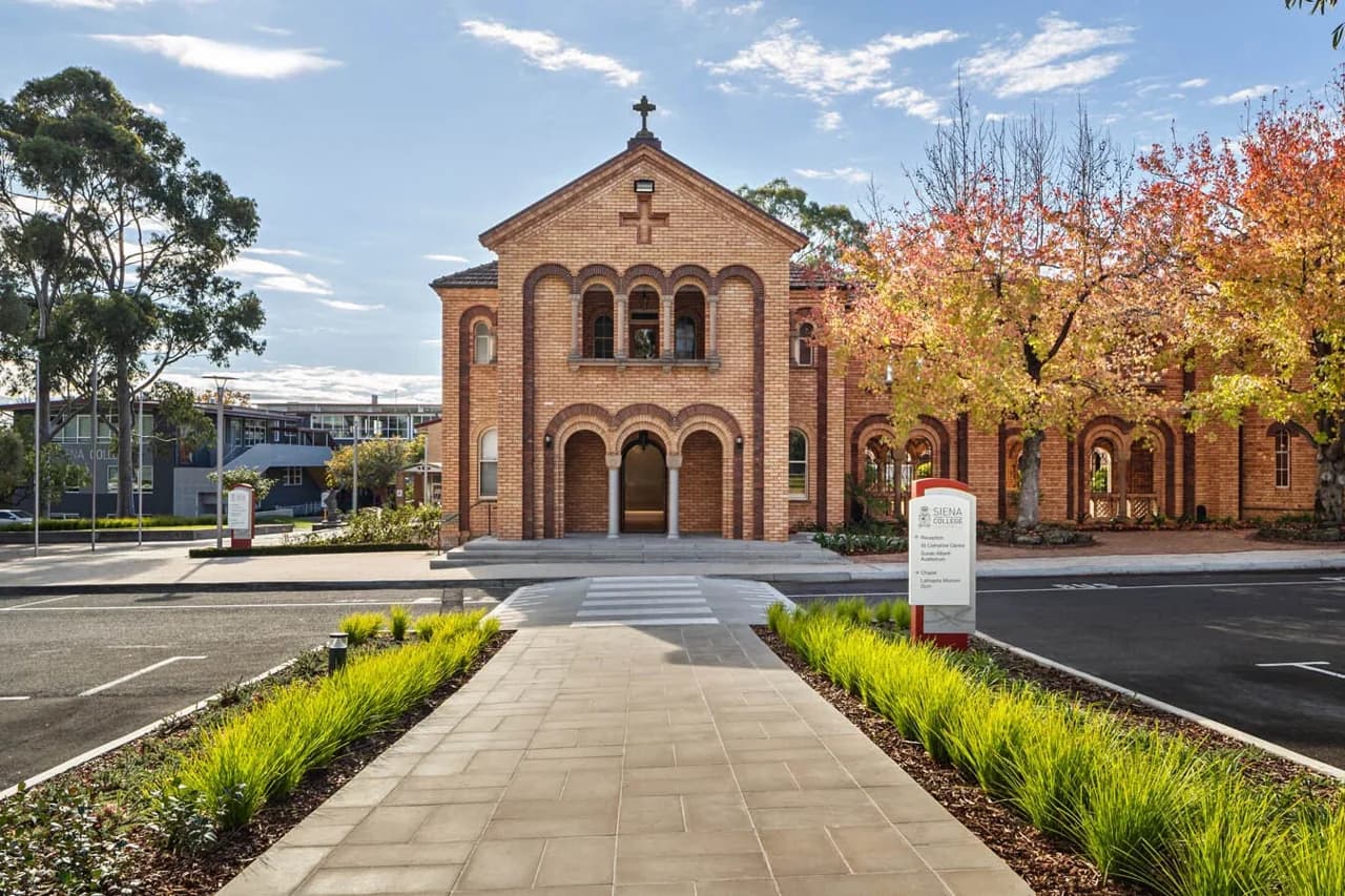 Campus buildings and grounds at Siena College Ltd in Camberwell