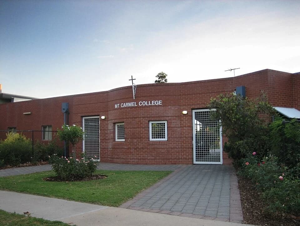 Mount Carmel College building in Rosewater