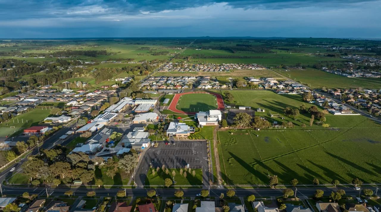 Campus buildings and grounds at Trinity College Colac in Colac