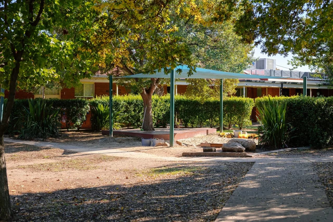 Campus buildings and grounds at Central West Leadership Academy in Dubbo