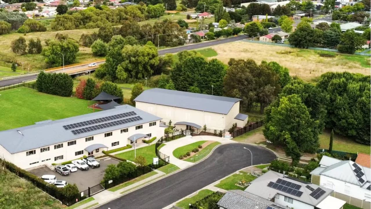 Campus buildings and grounds at OneSchool Global NSW - Armidale in Armidale
