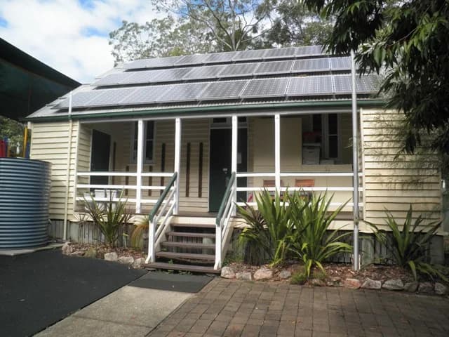 Campus buildings and grounds at Yarranlea Primary School in Mount Gravatt
