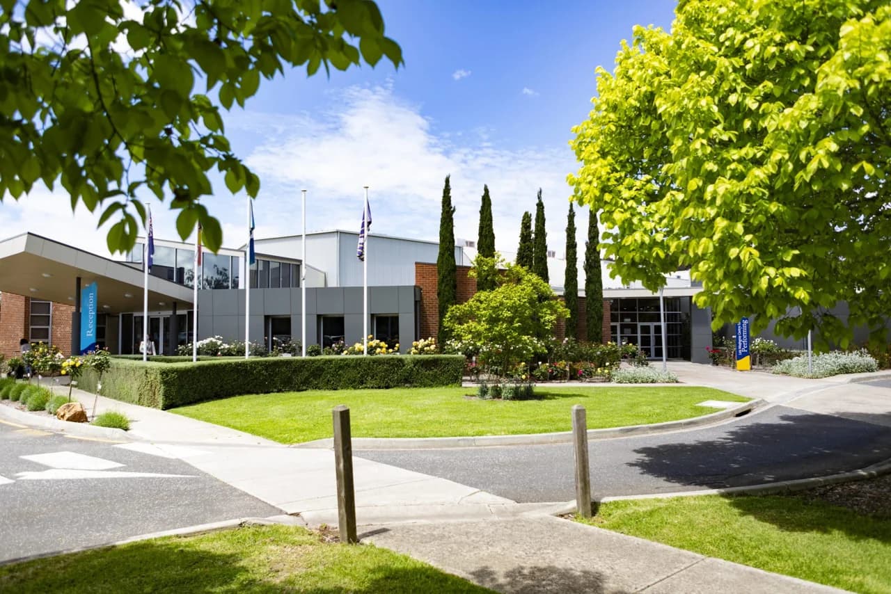 Campus buildings and grounds at Beaconhills College in Pakenham