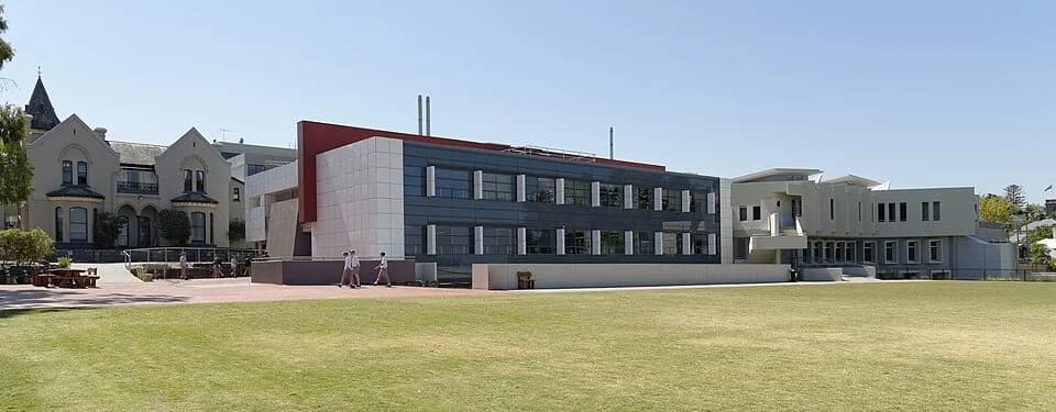 Trinity Grammar School buildings in Kew