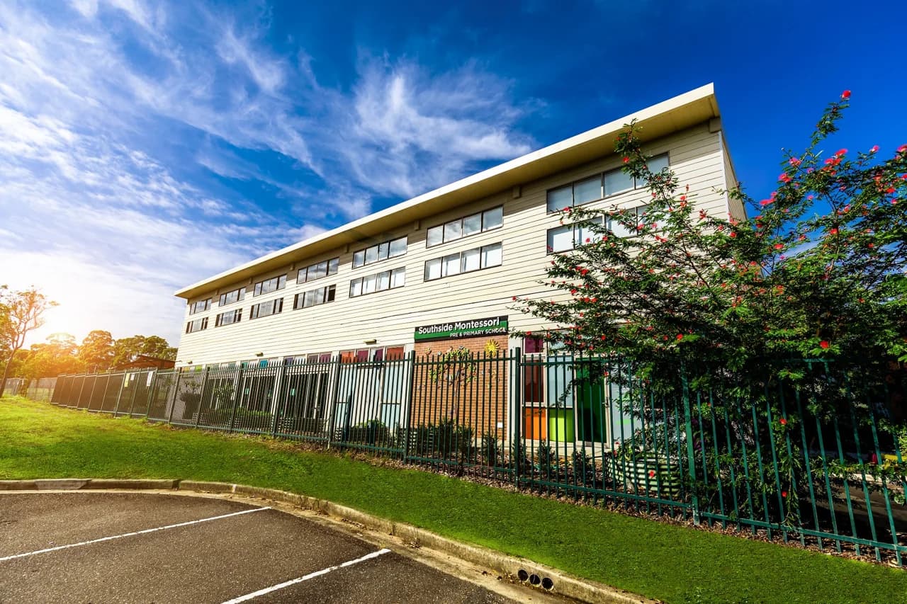 Campus buildings and grounds at Southside Montessori School in Riverwood
