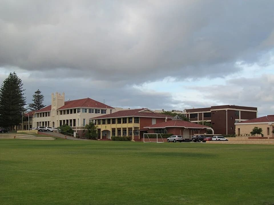 Nagle Catholic College buildings and lawn in Geraldton