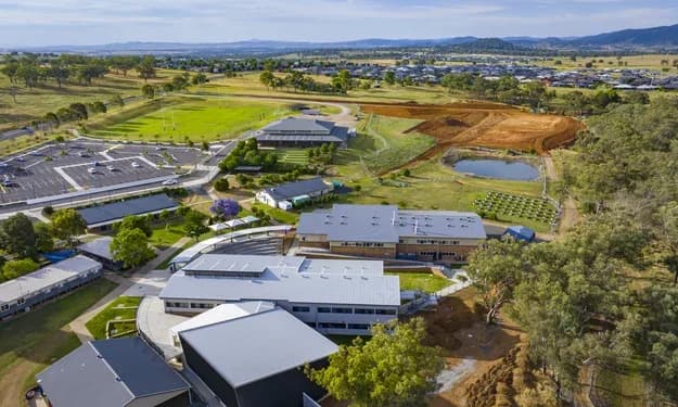 Campus buildings and grounds at Calrossy Anglican School in Tamworth