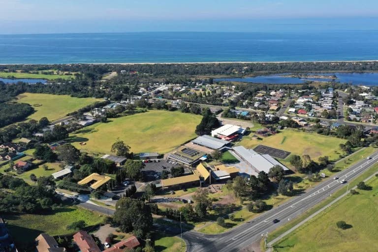 Campus buildings and grounds at St Brendan's School in Lakes Entrance